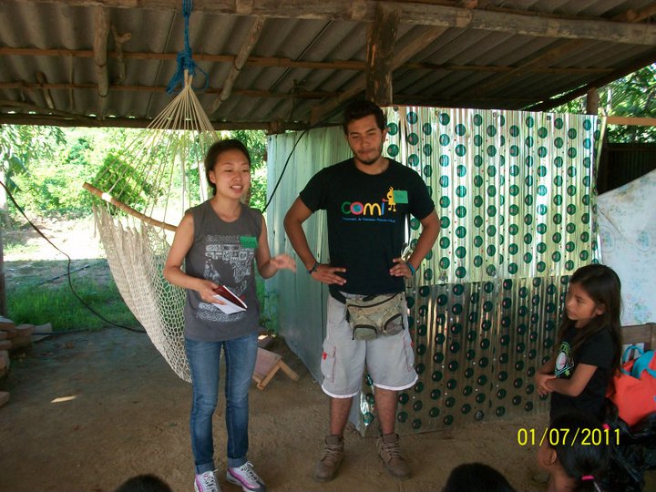 Heejung_Beto_Enseñando