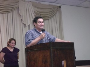 Superintendente Distrital Etán Alexander Bardales anima a los líderes del Noroccidente de Honduras