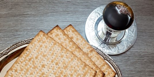 passover-wine-inside