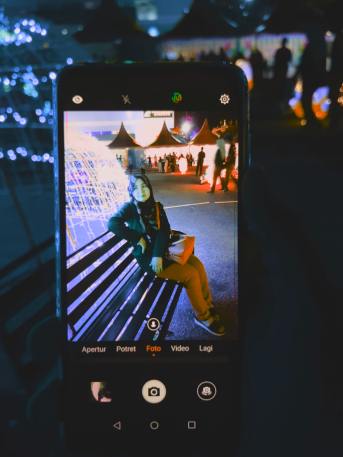 ainur-iman-IrjcB5DbM18-unsplash